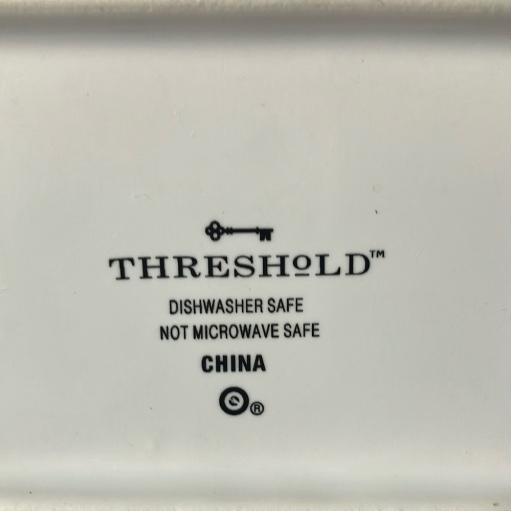 Threshold: 2017 XOXO Patterned Tray- Gold Paint Lettering - Picture 2 of 16